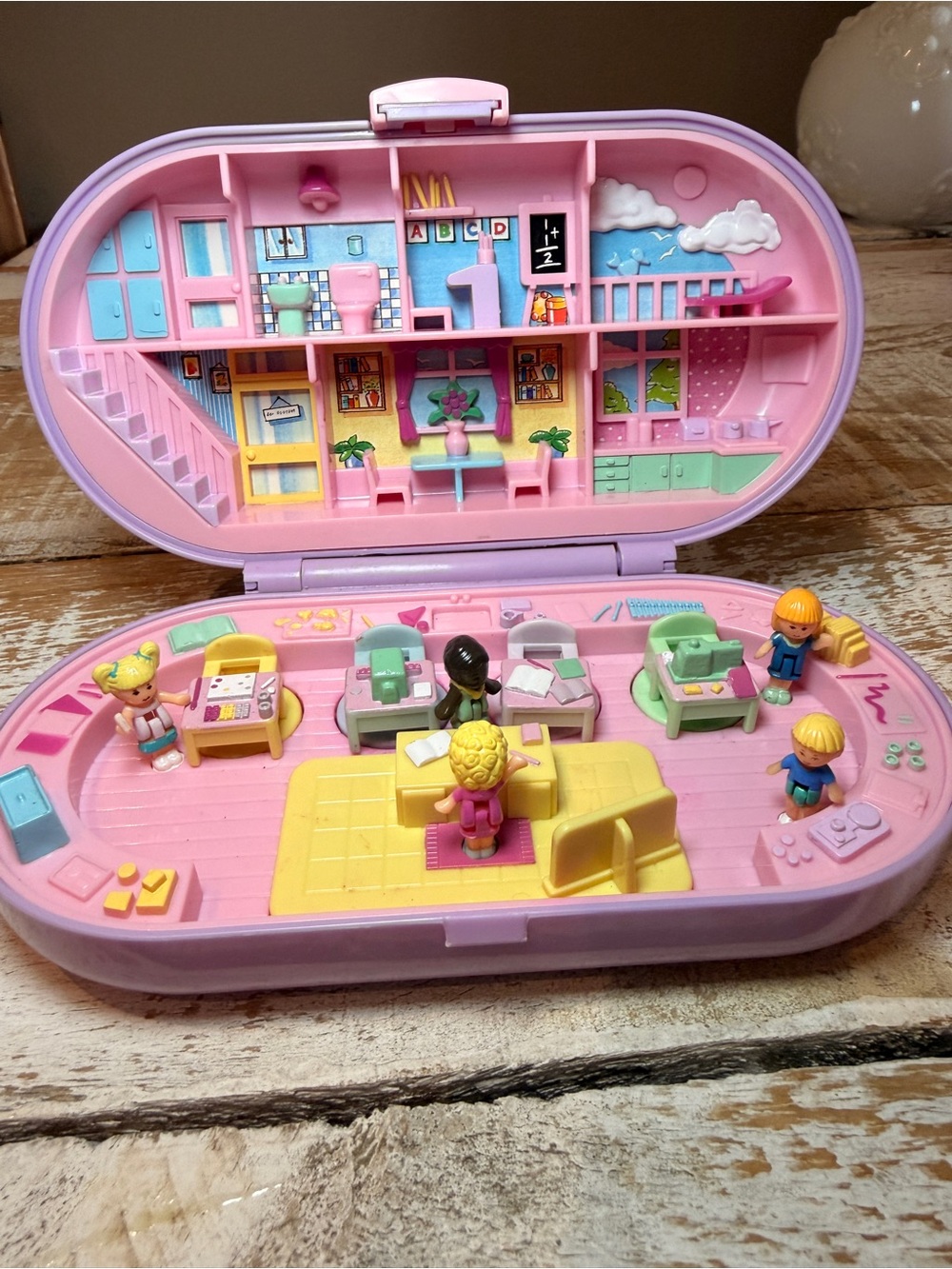 Vintage Bluebird Polly Pocket 1992 Stampin' School Playset